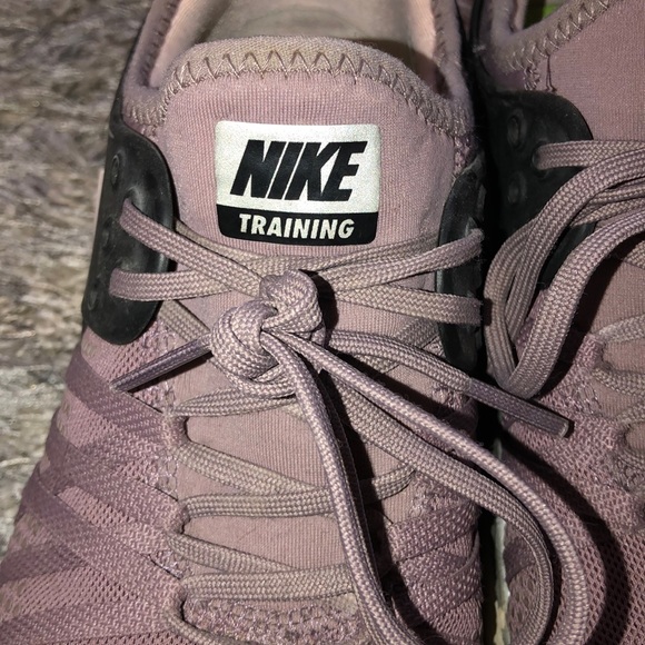 Nike training sneakers - Picture 3 of 4